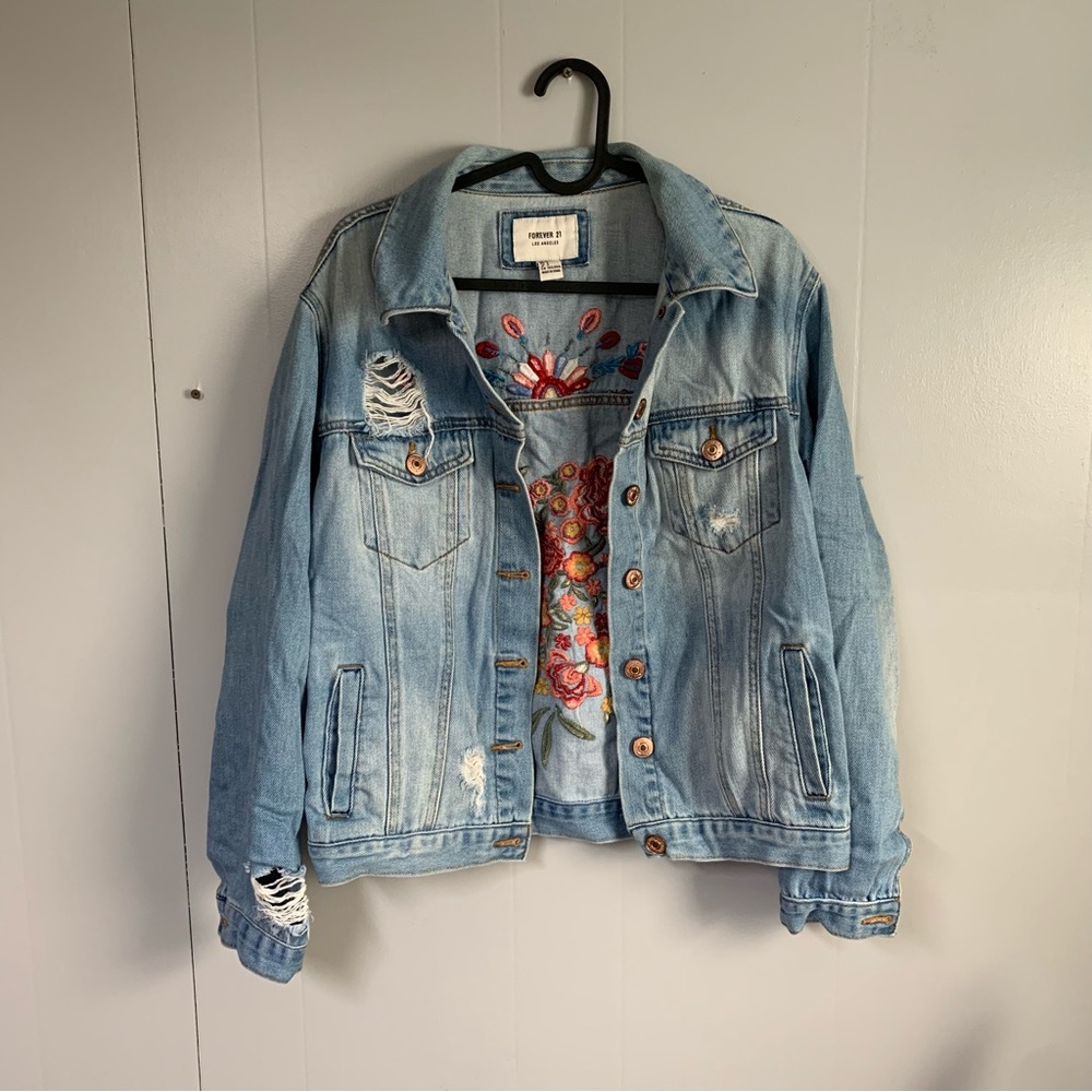 Forever 21 Jean Jacket ⭐️